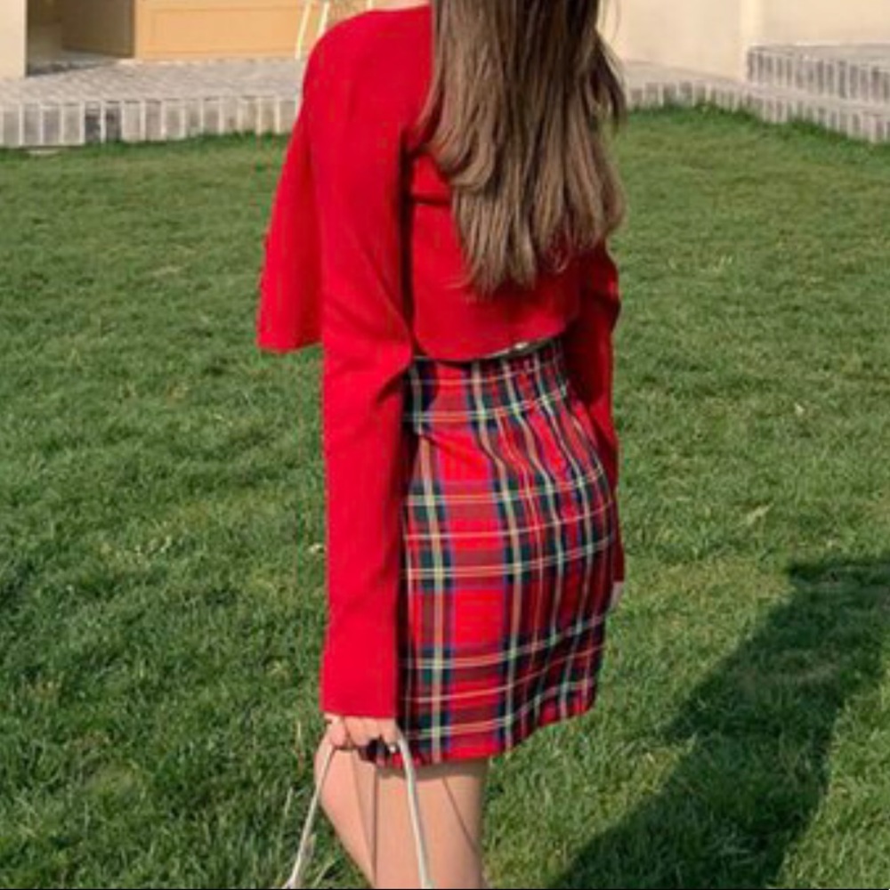 Brandy Melville Clara skirt